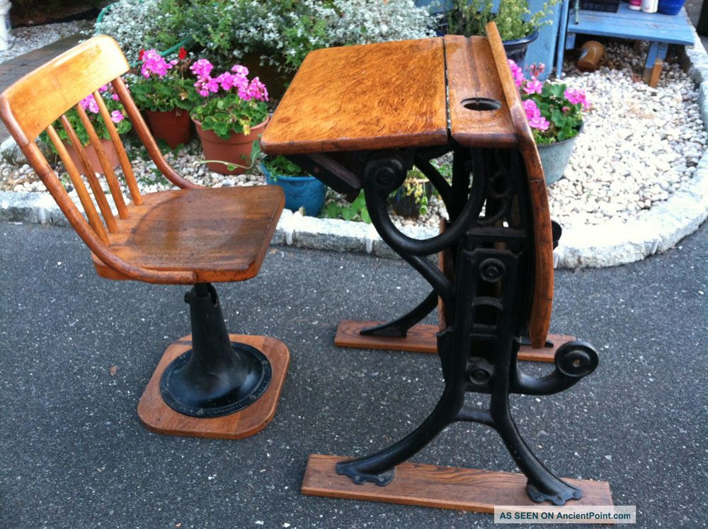 Antique Oak Student School House Desk + Chair W Black Iron Trim Refinished 1900-1950 photo