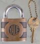 Antique Brass Yale & Towne Padlock & Key Antique Brass Yale Pad Lock & Key Locks & Keys photo 2