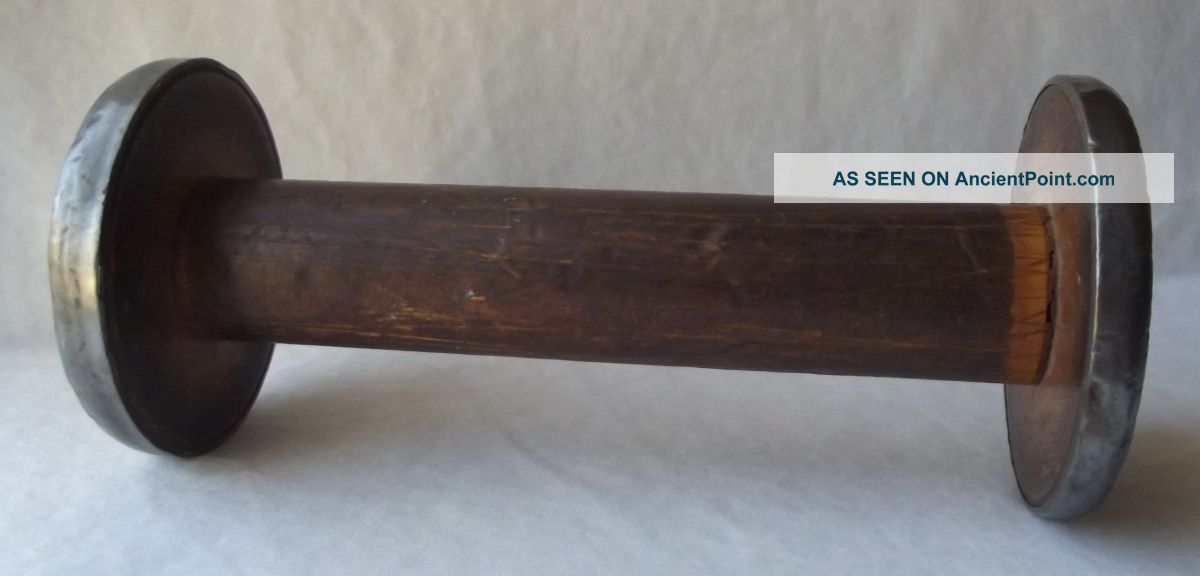 Antique Vintage Textile Yarn Wood Spool Primitives photo