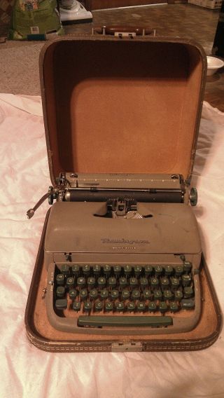 Working Rare 1950 ' S Retro Green Antique Remington Quiet Riter Typewriter & Case photo