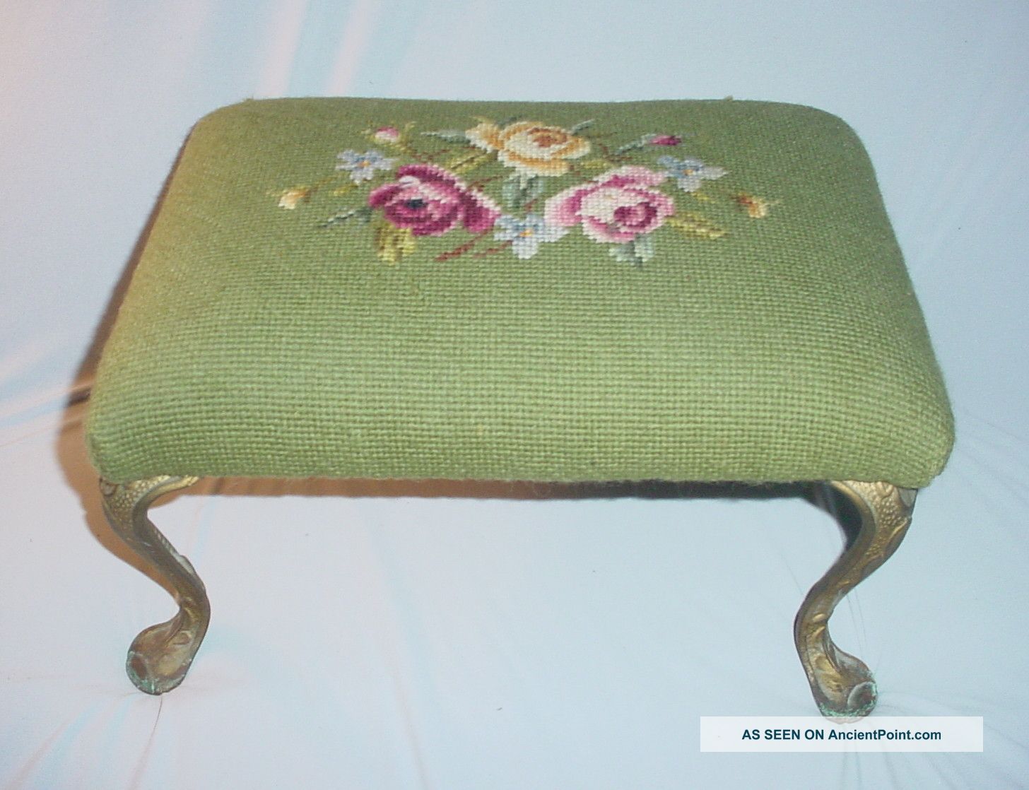Antique Needlepoint Footstool Romantic Cottage Chic 1900-1950 photo