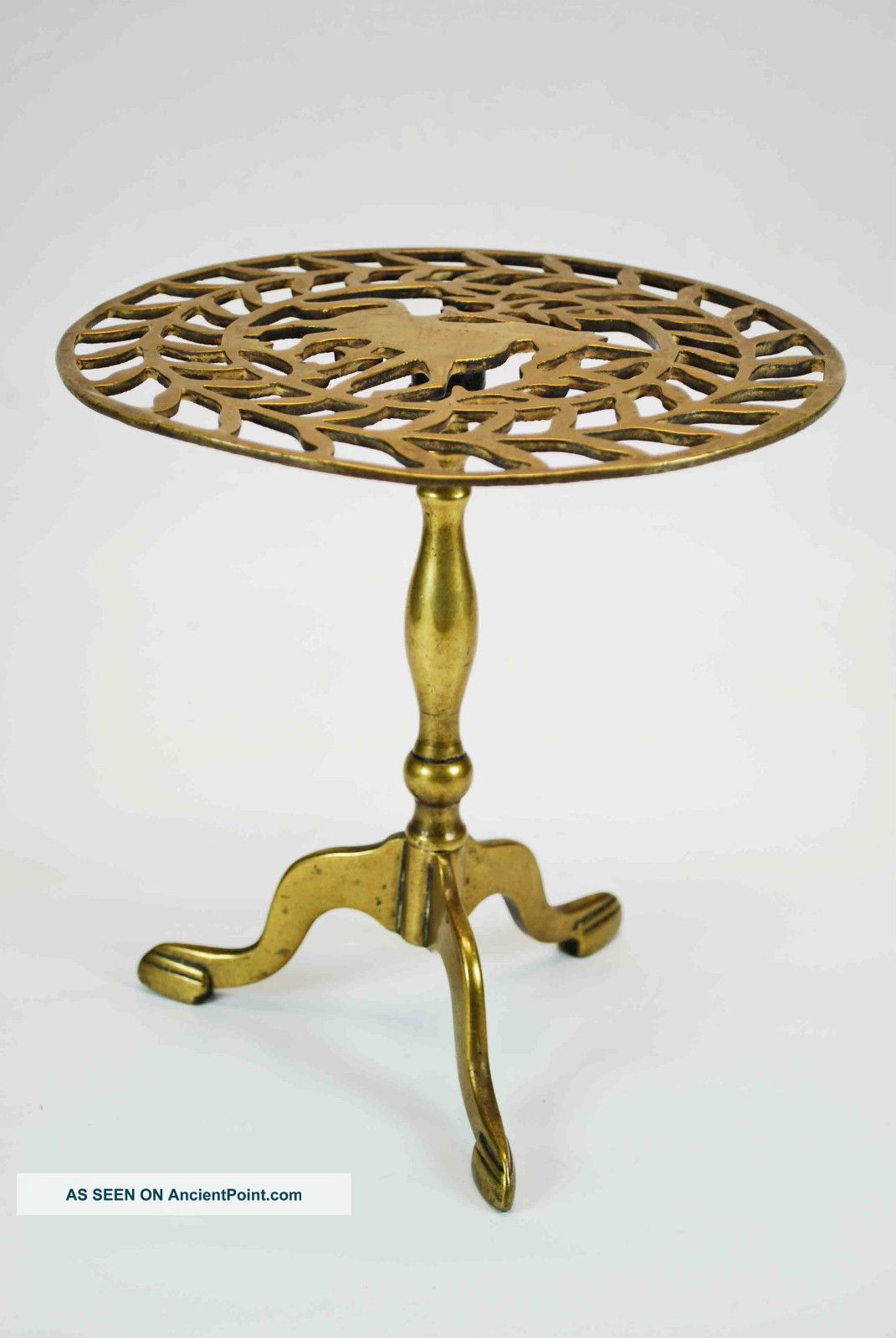 Georgian Reticulated Brass Footman / Trivet,  English. Trivets photo