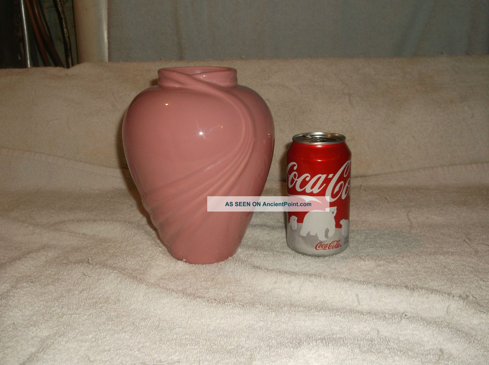 Haeger Art Deco Style American Art Pottery Pink Rose Glaze Jar Vase Minty Art Deco photo
