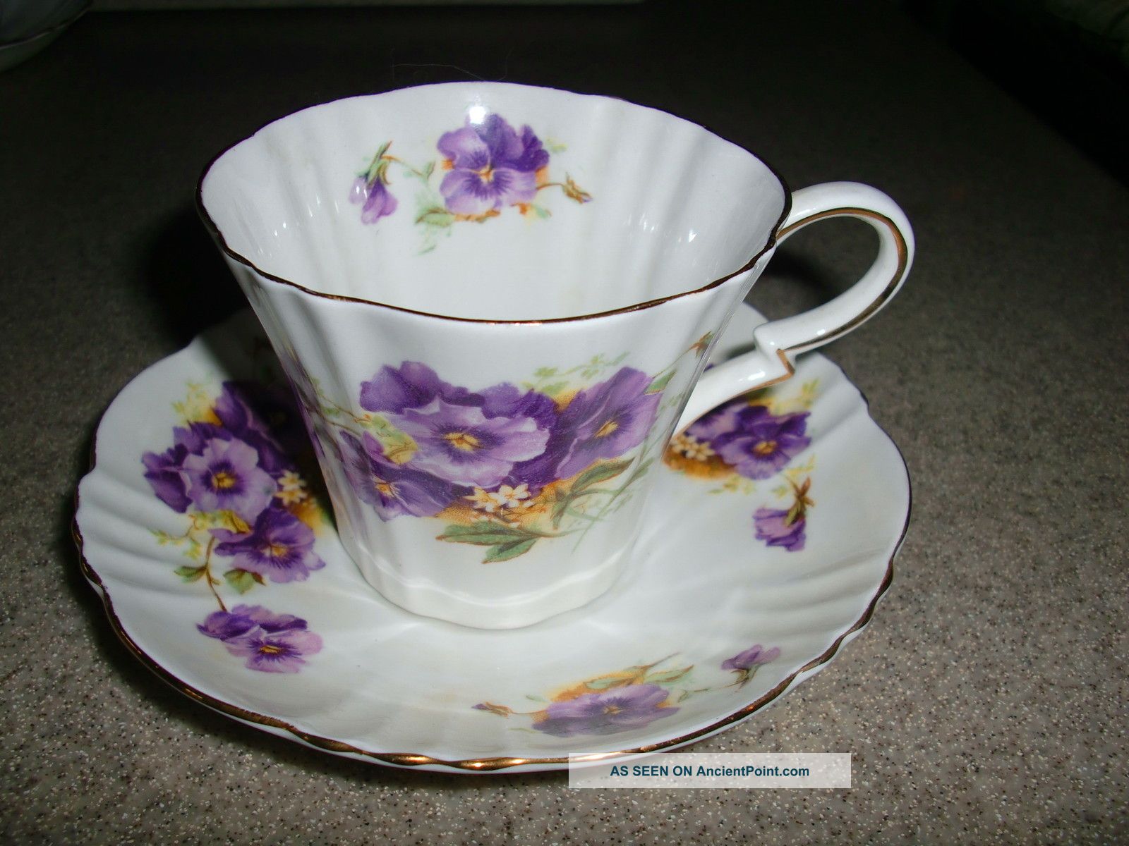 Vintage Royal Standard Bone China Antique Cup Saucer Made In England Cups & Saucers photo