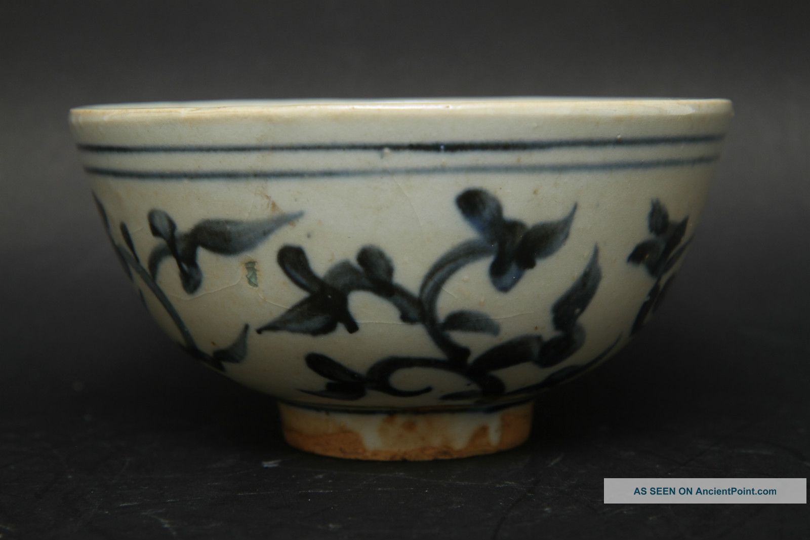 A Wonderful Estate Chinese Blue And White Porcelain Bowl Ming Dynasty Antique Vases photo