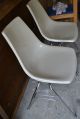 2 Krueger Chairs Vintage Mid - Century Modern Fiberglass Shell Light Gray Mid-Century Modernism photo 1