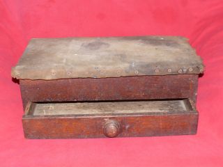 Mid 19th C.  Leather Horse Harness Maker ' S T&g Tool Box & Seat W Removable Draw photo