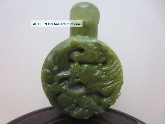 Collect Chinese Snuff Bottles,  Rare Green Jade,  Auspicious Dragon Carving,  Lucky Snuff Bottles photo