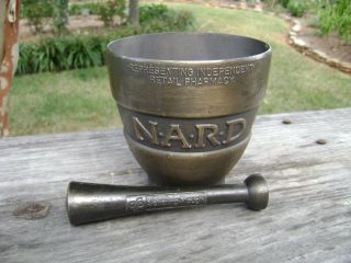 1991 N.  A.  R.  D.  Brass Mortar & Pestle Presented By Schering - Plough photo