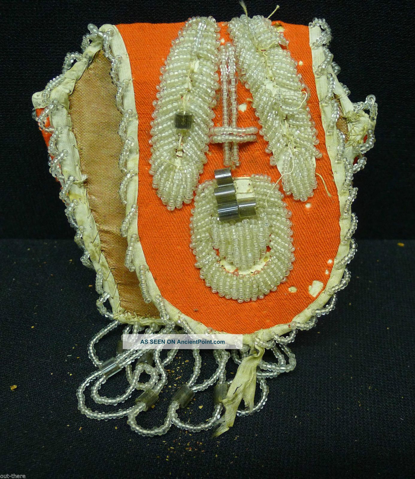 Native American Iroquois Beadwork - - Sewing Pocket - - 1800s - - Buy It Now Pin Cushions photo