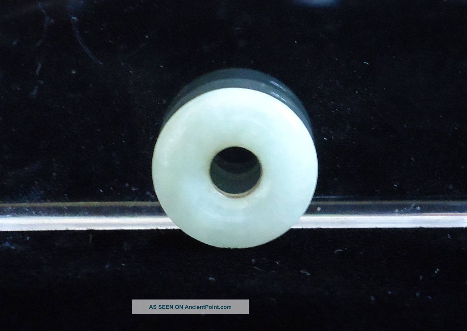 Natural Jadeite Pale Celedon Jade Lozenge Pendant Necklaces & Pendants photo