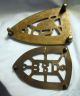 Antique Iron Trivets,  2 Brass & 4 Iron,  Unusual,  Strause Gas Iron Co,  Horse Shoe Trivets photo 3