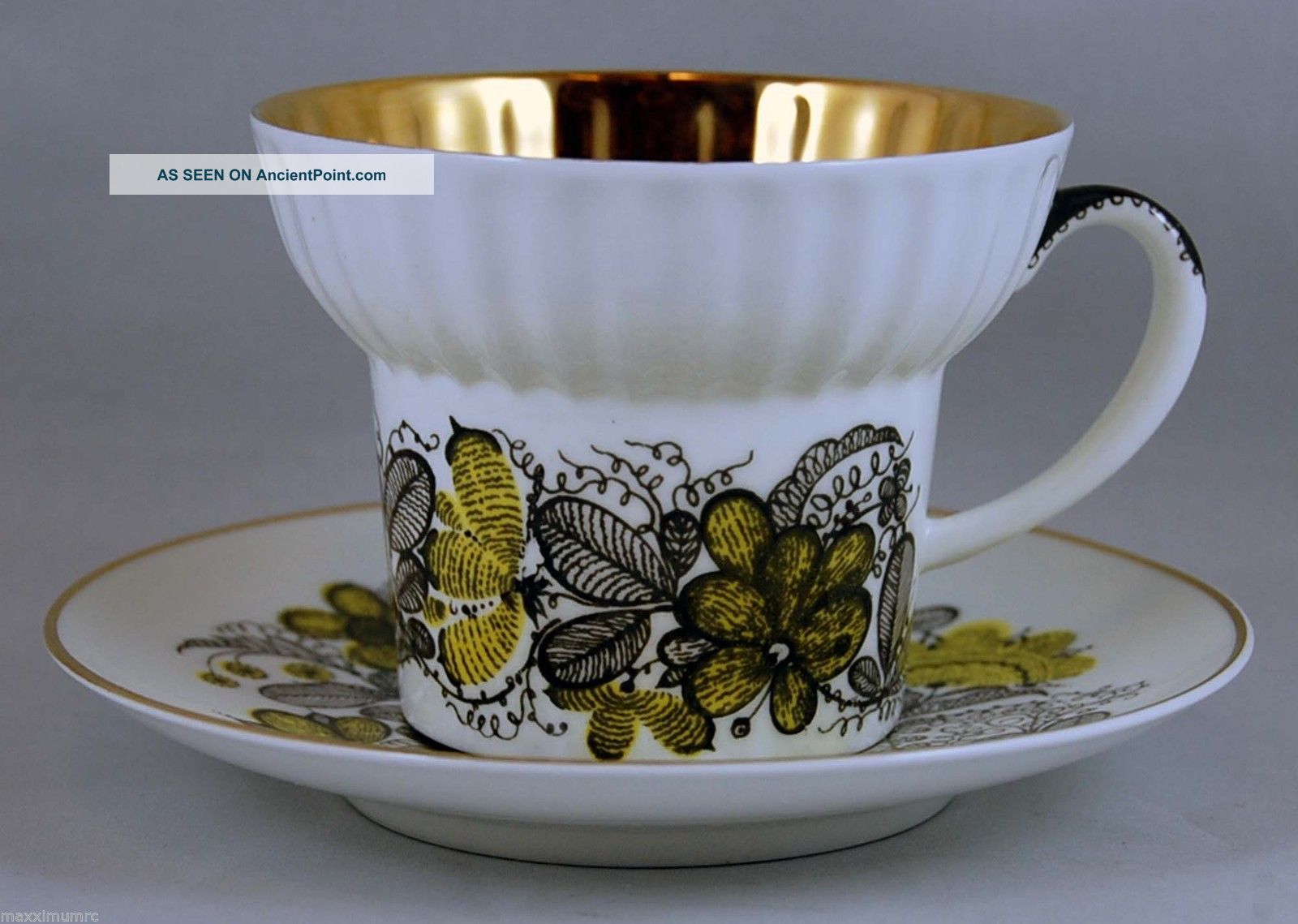 Russian Tea Cup & Saucer W/gold Gilding Vintage Made In The Ussr Cups & Saucers photo