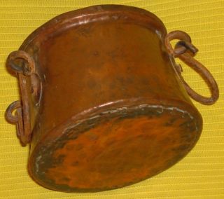 Rare C.  1800 Antique Copper Dovetailed Hearth Pot - Great Display Piece photo