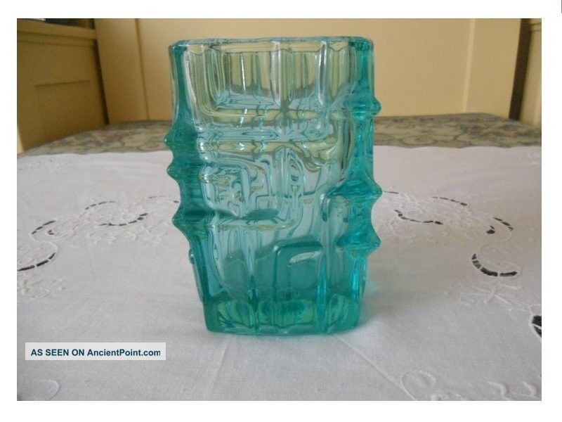 Art Deco,  Scandinavian,  Blue Crystal Vase; Item In Mint Condition Art Deco photo
