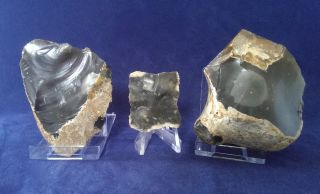 A Group Of 3 Upper Palaeolithic / Mesolithic Flint Tools photo