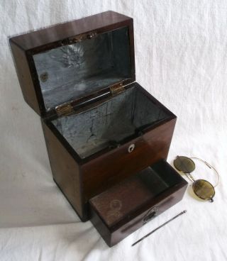 C,  1800 Antique Mahogany Apothecary Box Doctors Chemist Drug Chest Tea Perfume photo