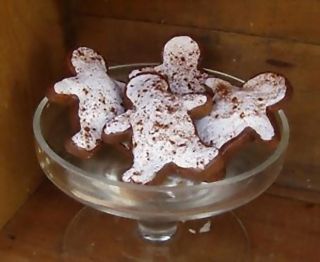 Primitive Homestead Early Cabin Pantry Ginger Bread Man Gingerbread Bowl Ornies photo