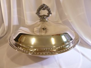 Fb Rogers Silverplate Covered Bowl With Pyrex Bowl Insert photo