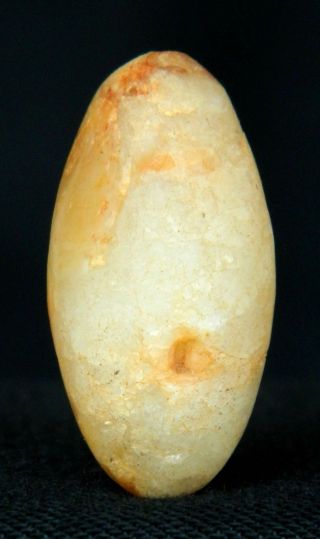 Neolithic Neolithique Quartz Labret - 6500 To 2000 Before Present - Sahara photo