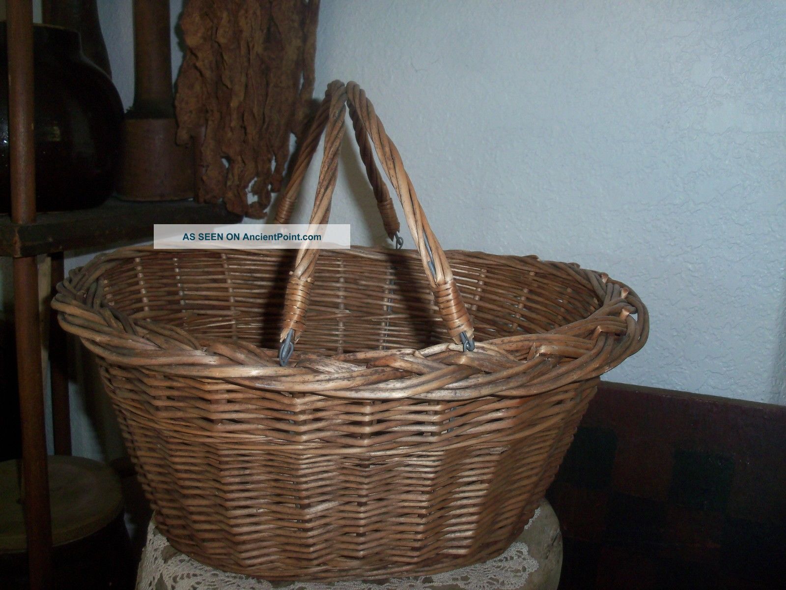 Vintage Swing Handle Market Basket Primitives photo
