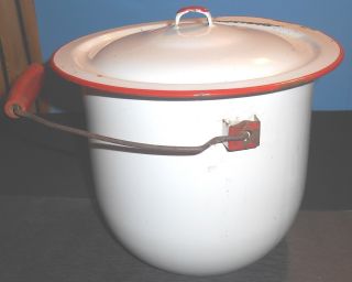 Vintage 1940 ' S Enamel Chamber Pot photo