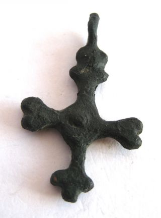 C.  1100 A.  D British Found Early Medieval Period Bronze Pilgrims Cross Pendant.  Vf photo