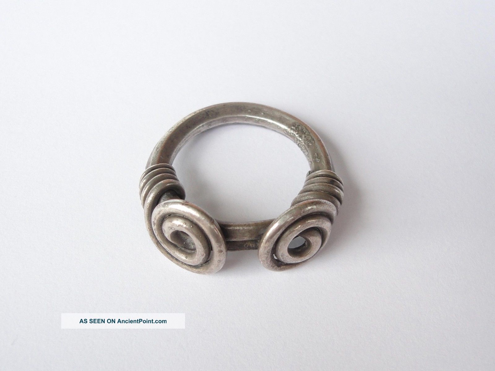 Viking Silver Ring 950 - 1100 A.  D. Scandinavian photo