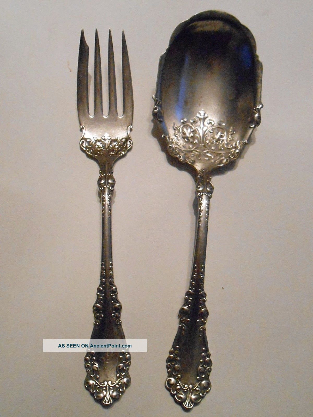 2 Vintage 1847 Rogers Bros Silver Plate Serving Spoon & Fork Berkshire Flatware & Silverware photo