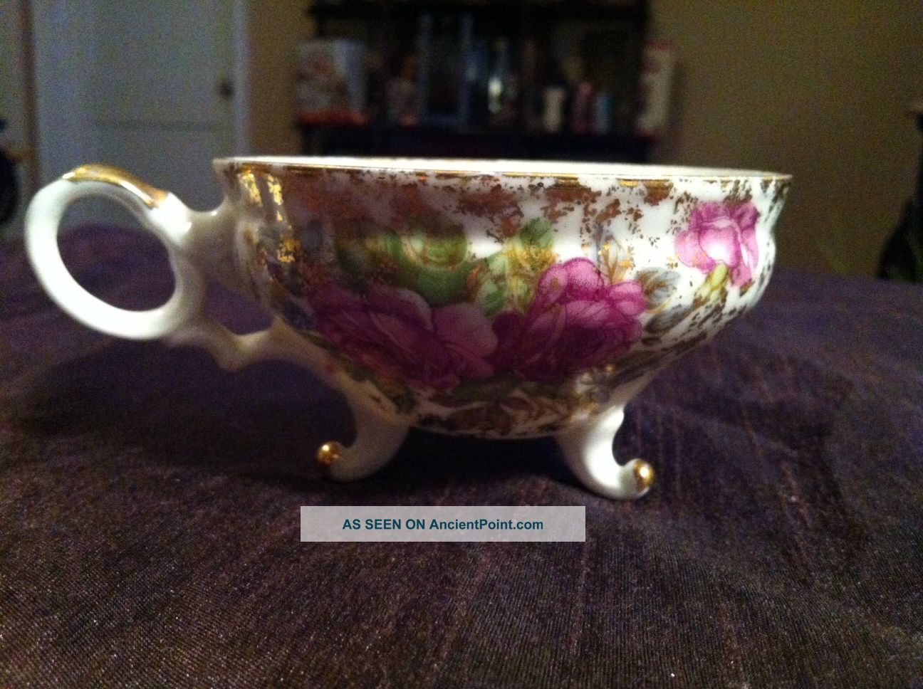 Rossetti Tea Cup W/fancy Handle,  Footed,  Pink Roses,  Gold Edge And Design, Cups & Saucers photo