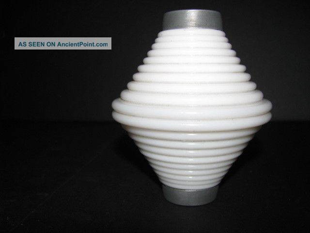 Antique @white Milk Glass Pattern Rare Ribbed Pee Wee Glass Ball Insulator Weathervanes & Lightning Rods photo