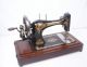 Antique Victorian Coffin Top 1903 Singer 28 (k) Hand Crank Sewing Machine 128 27 Sewing Machines photo 6