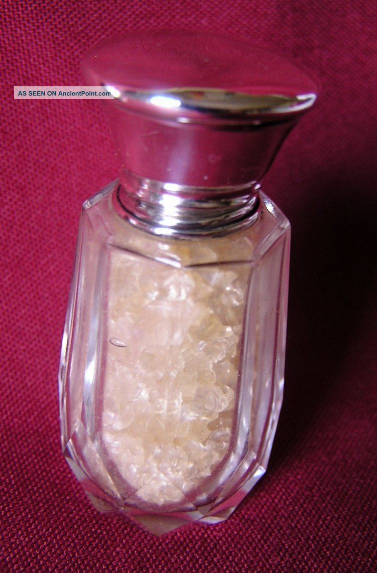 Fine Little Smelling Salts Perfume Bottle Birm 1924 Sterling Silver (.925) photo