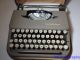 Vintage Working 1956 Smith Corona Portable Typewriter 3 Y Skyriter Sn 3y 84531 Typewriters photo 4