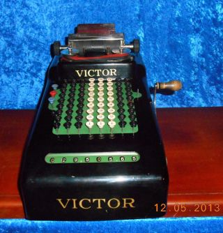 Antique Victor Adding Machine Model 110 - Condition - Haute photo