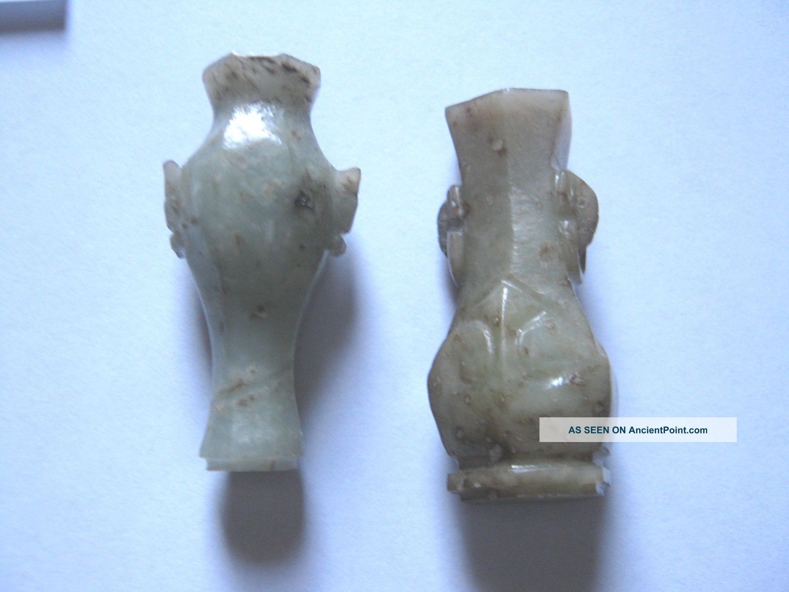 17th/18th Century Chinese Hand Carved Miniature Jade Vases.  Excellent And Rare Jade/ Hardstone photo