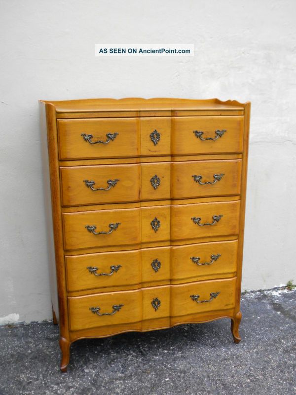Serpentine Cherry Chest Of Drawers By Cassard 2646 1900-1950 photo