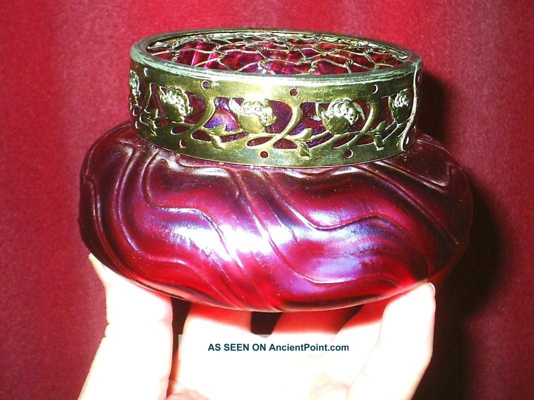 Irridescent Art - Nouveau 