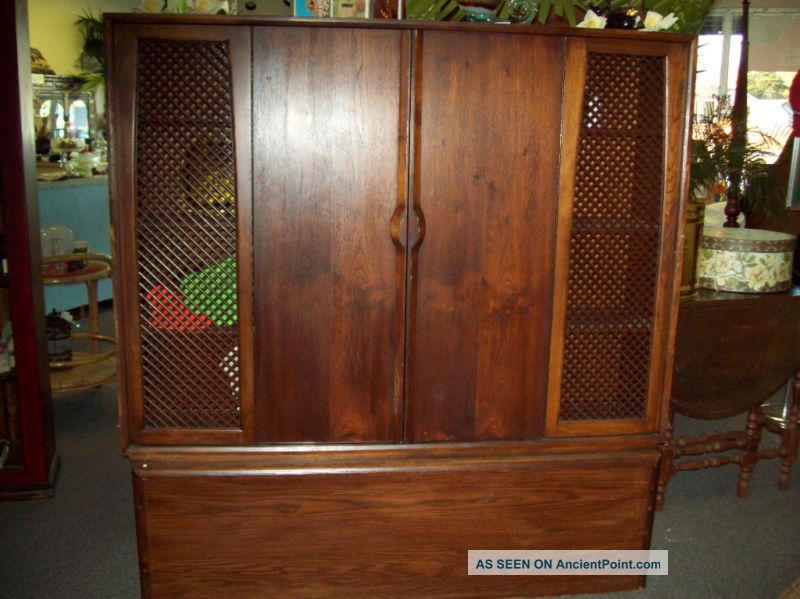 Solid Walnut Wood Sleek 2 Door Cabinet Art Deco Period? 1900-1950 photo
