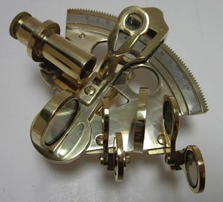Easyto Use 3in Working Brass Sextant photo