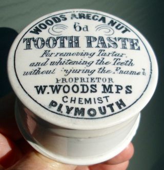 Antique,  More Scarce,  Woods Mps (member Of Thepharmaceutical Society) Jar Pot Lid photo