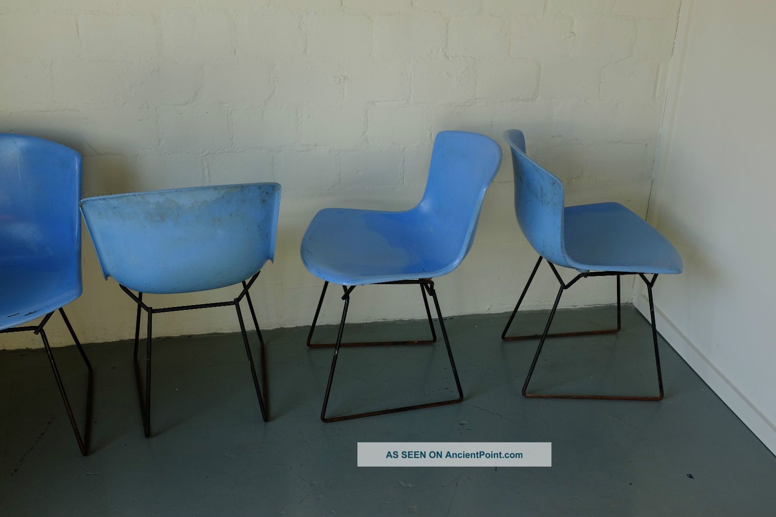 4 Knoll Bertoia Fiberglass Chairs Mid Century