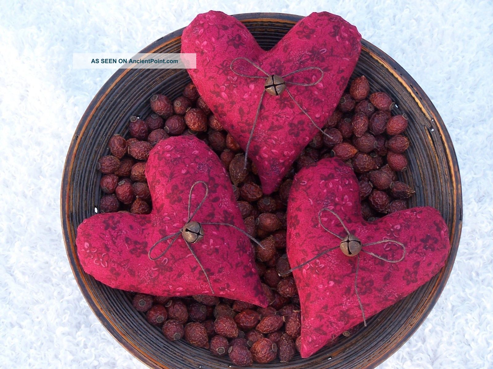 Primitive Heart Bowl Fillers Valentines Day Ornies Fabric Pillow Tucks
