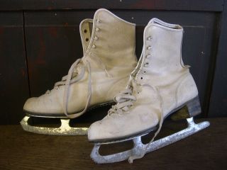 Antique Women ' S Leather Ice Skates For Decorating 1950s Vintage Primitive 1 photo
