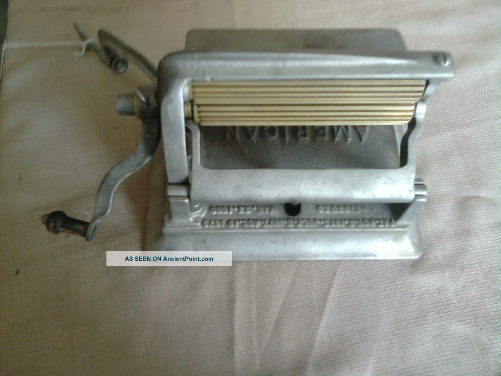Fluting Or Pleating Iron Antique Metalware photo