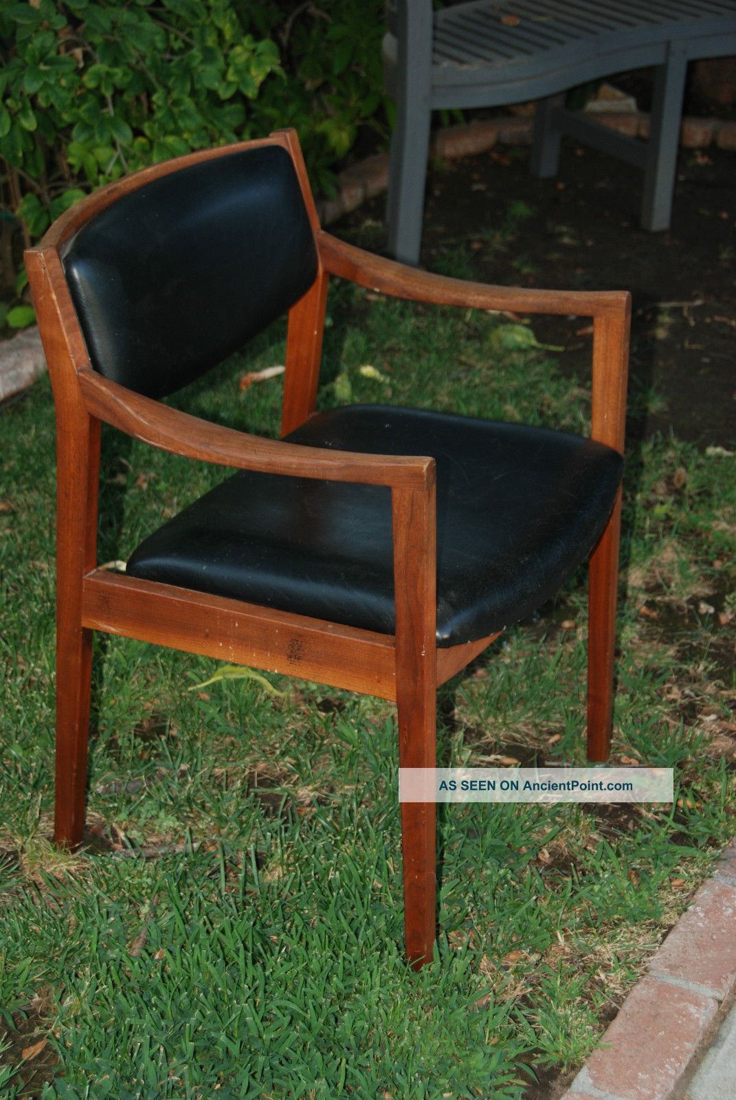 Vintage W.  H.  Gunlocke Danish Modern Armchair W/ Black Leather Upholstery 1900-1950 photo