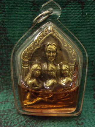 Khun Paen Warrior Magics Oil Lp Saneh For Love Charm Thai Amulet photo