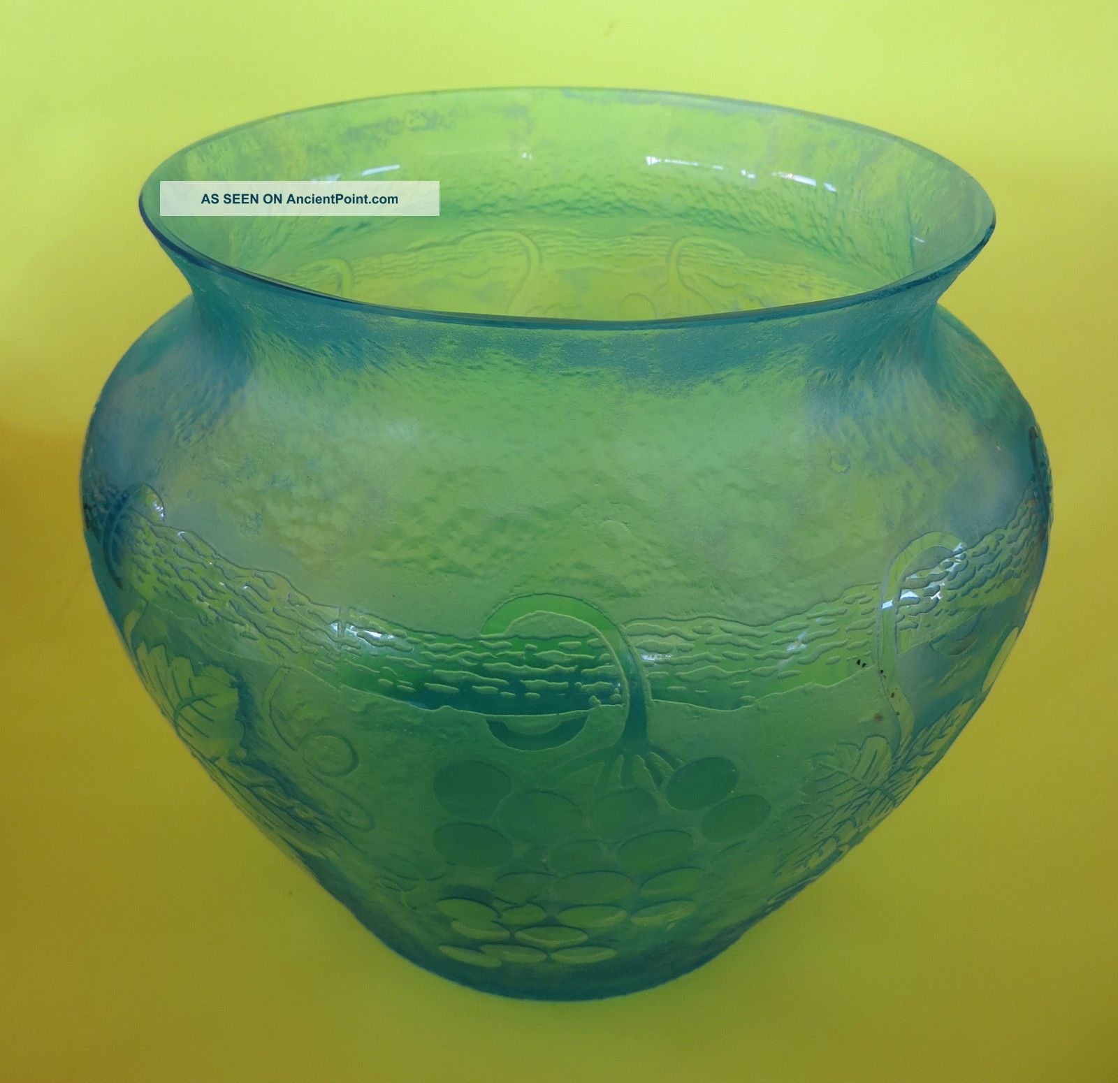 Exceptional Hand - Engraved Complex Art Deco Fostoria Brocade Grape Blue Vase Art Deco photo