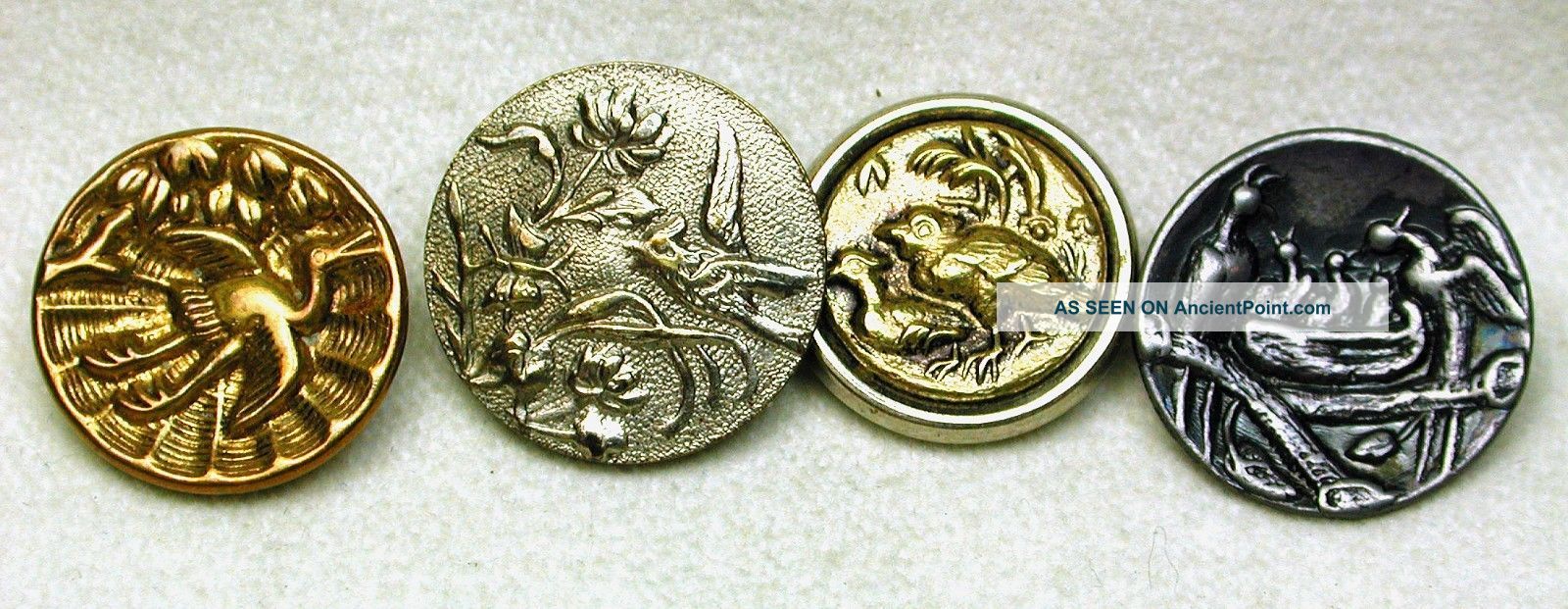 Antique Buttons Of 4 Birds Assortment Very Good Smalls Buttons photo