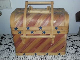 Vintage Antique Pie Or Picnic Basket In Good Primitive Condition Light Wood photo